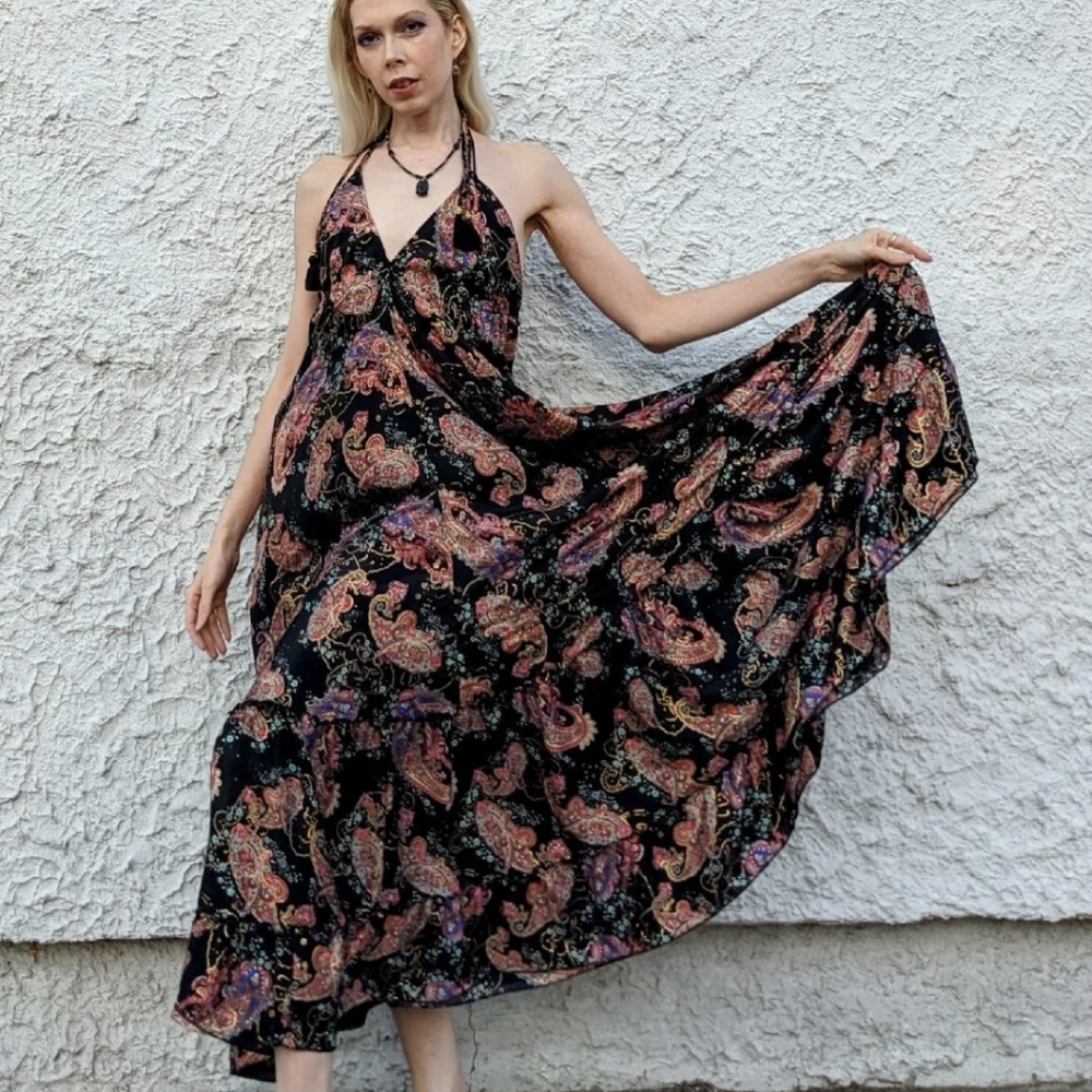Black Paisley Print Halter Maxi Dress M/L Colorful Boho Chic Tassel Festival